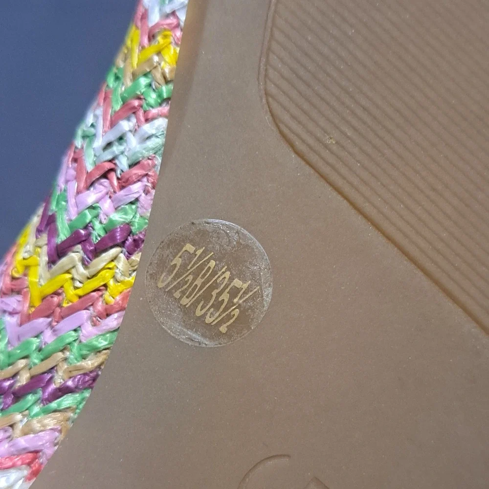 BCBG Paris PL-MAGIE Multi-Color Woven Chevron‎ Slip On Ballet Flats /US 5.5 B